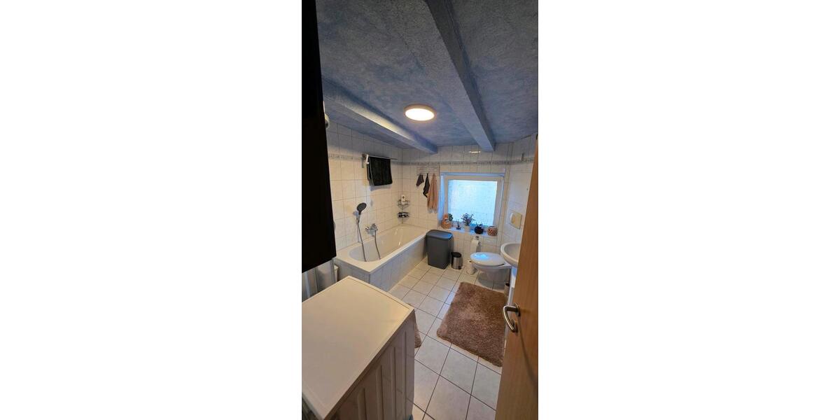 Dachgeschoßwohnung Cottbus Spremberger Vorstadt - 2 Zimmer, 52 m&sup2;, 580&euro; | Angebot:25944243