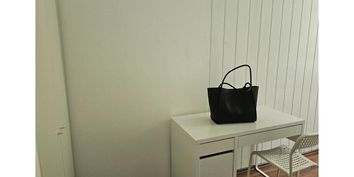 Wohnen auf Zeit Essen Stadtbezirk V - 1 Zimmer, 15 m&sup2;, 380&euro; | Angebot:26488401