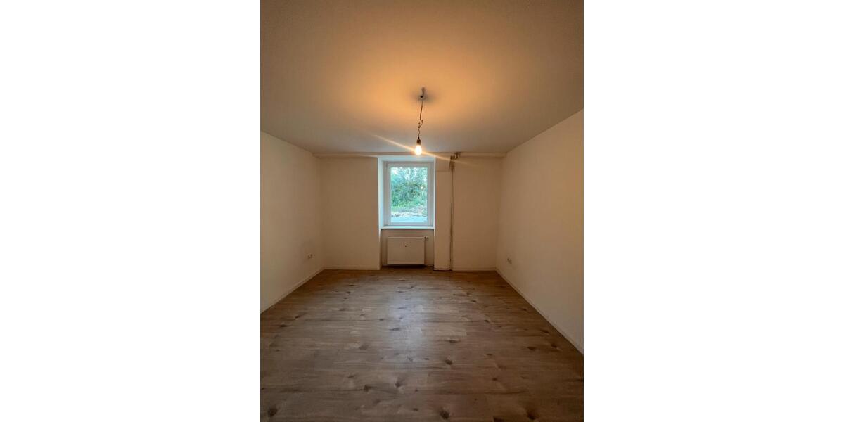 Hochparterre Hirzenhain - 3 Zimmer, 66 m&sup2;, 820&euro; | Angebot:26023224