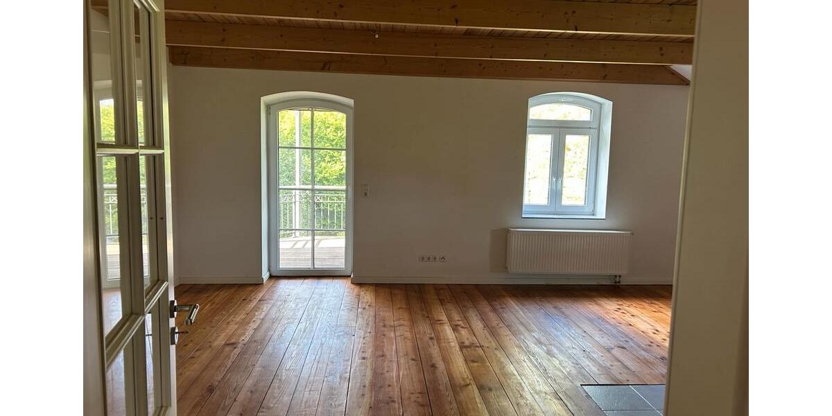 Etagenwohnung Drochtersen - 3 Zimmer, 100 m&sup2;, 880&euro; | Angebot:26394108