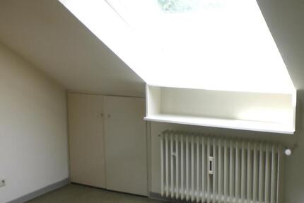 Teilm. Zimmer in Stud-WG Uninähe nur an Unistudentenin 1 zimmer