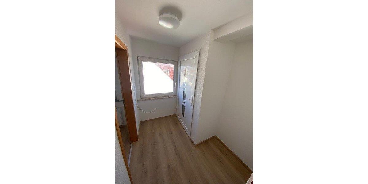 Dachgeschoßwohnung Eschwege - 1 Zimmer, 46 m&sup2;, 460&euro; | Angebot:26066907