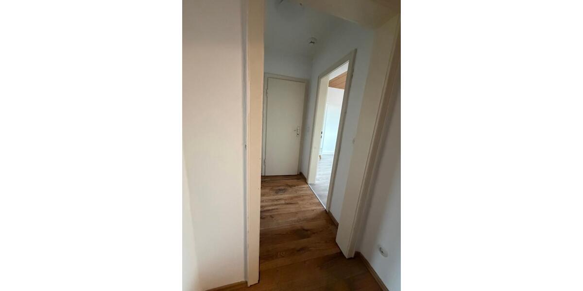 Etagenwohnung Braunschweig Heidberg-Melverode - 2 Zimmer, 72 m&sup2;, 648&euro; | Angebot:25232081
