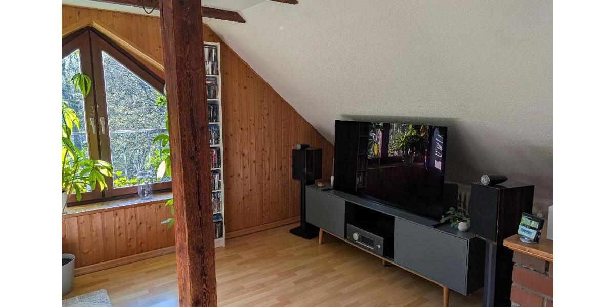 Dachgeschoßwohnung Wilhelmshaven - 2 Zimmer, 45 m&sup2;, 430&euro; | Angebot:26687659