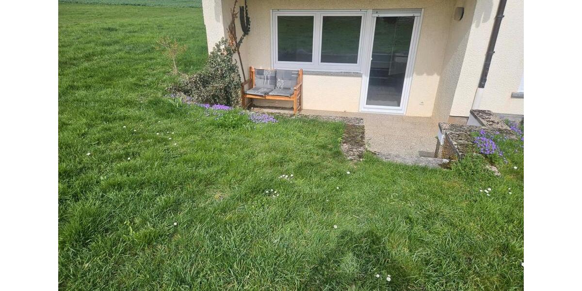 Terrassenwohnung Pfullingen - 2 Zimmer, 65 m&sup2;, 730&euro; | Angebot:24726037