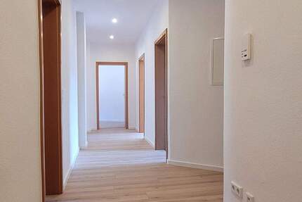 helle 3 RW zum Erstbezug nach Sanierung 3 zimmer