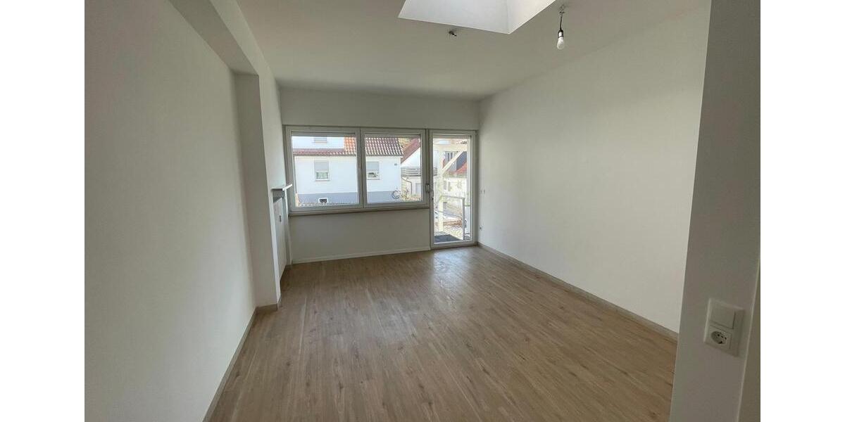 Terrassenwohnung Burgkunstadt - 4 Zimmer, 150 m&sup2;, 1.100&euro; | Angebot:25046119