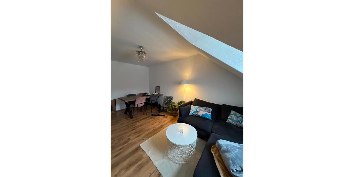 Dachgeschoßwohnung Nürnberg Gibitzenhof - 1.5 Zimmer, 50 m&sup2;, 620&euro; | Angebot:26028390