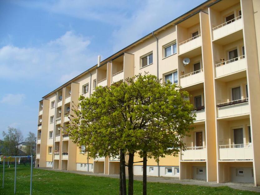 3-RaumWohnung mit Balkon in ruhiger und grüner Lage