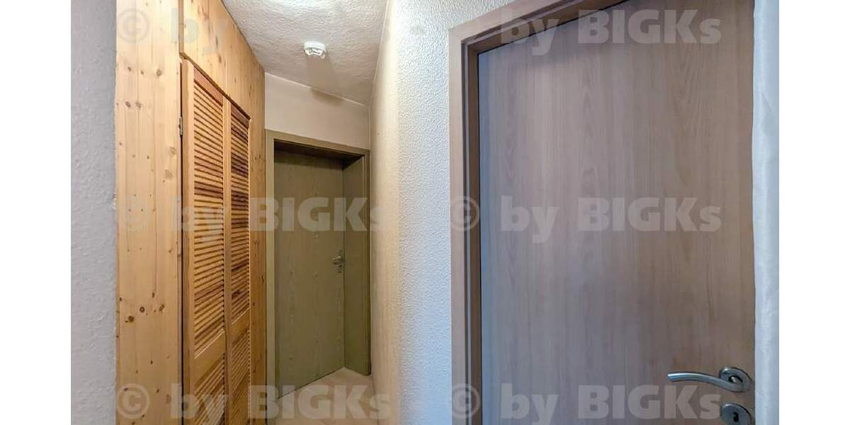 BIGKs: Suhl - Lautenberg - 4 Raum Wohnung Suhl,sep.Küche,Wannenbad, Balkon (-;) - Etagenwohnung Suhl Suhl Lautenberg | Angebot:27200731