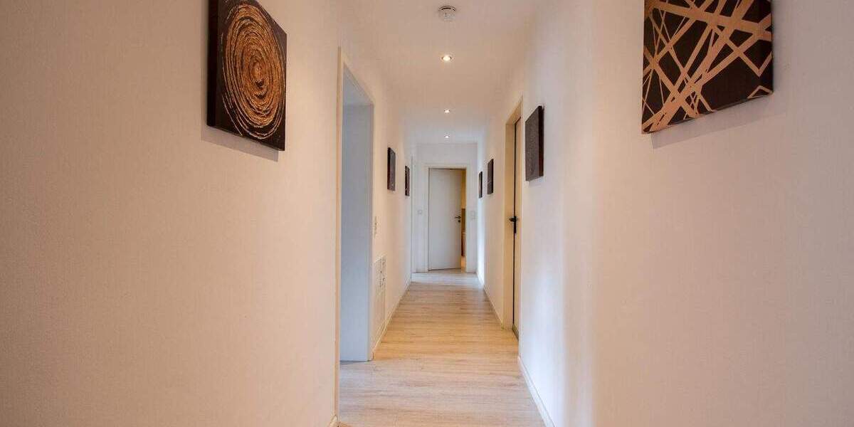 Etagenwohnung Randersacker - 2 Zimmer, 85 m&sup2;, 990&euro; | Angebot:25802489