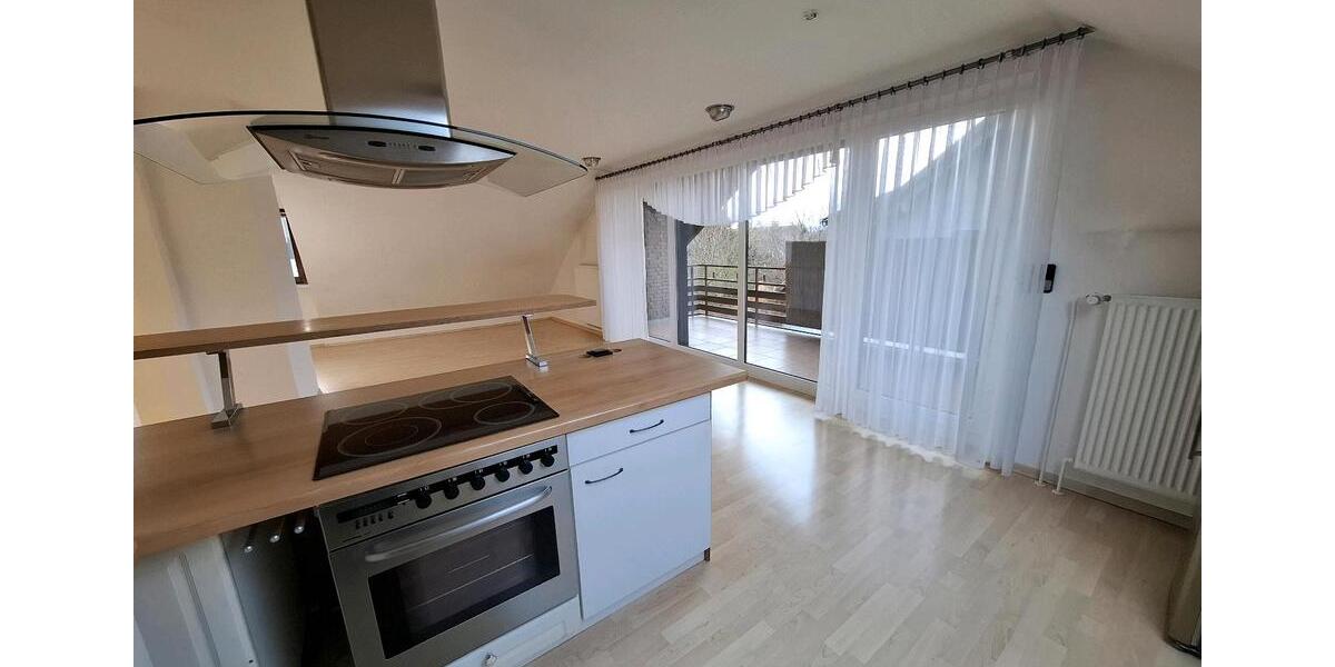 Dachgeschoßwohnung Goslar OS Hahnenklee-Bockswiese - 4 Zimmer, 91 m&sup2;, 725&euro; | Angebot:24836622