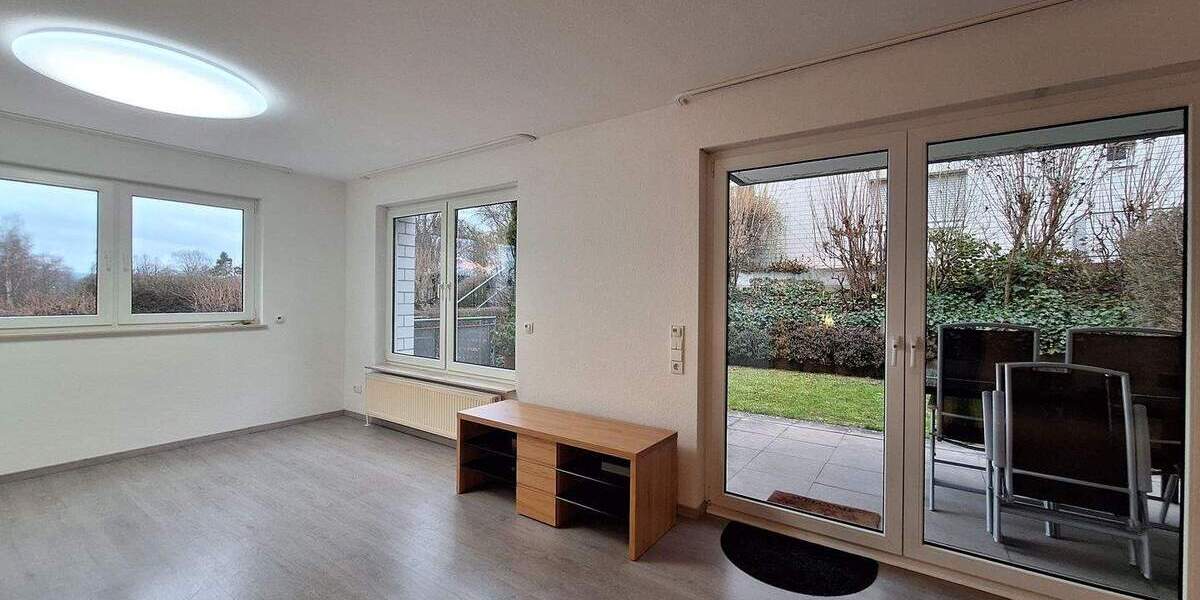 Etagenwohnung Kaiserslautern Innenstadt - 3 Zimmer, 95 m&sup2;, 1.000&euro; | Angebot:24689178