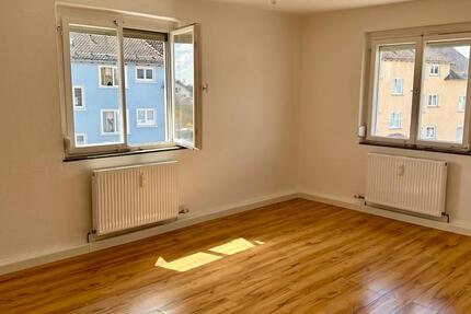 Wohnung Aulendorf - 4 Zimmer, 78 m&sup2;, 865&euro; | Angebot:26048780