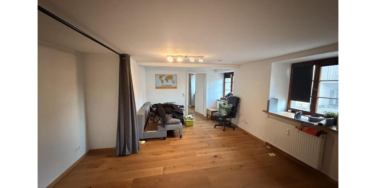 Schöne 3,5-Zi-Wohnung im idyllischen Staufen Wettelbrunn optional mit Außen-Terrasse & 3 Stellplätze 3.5 zimmer