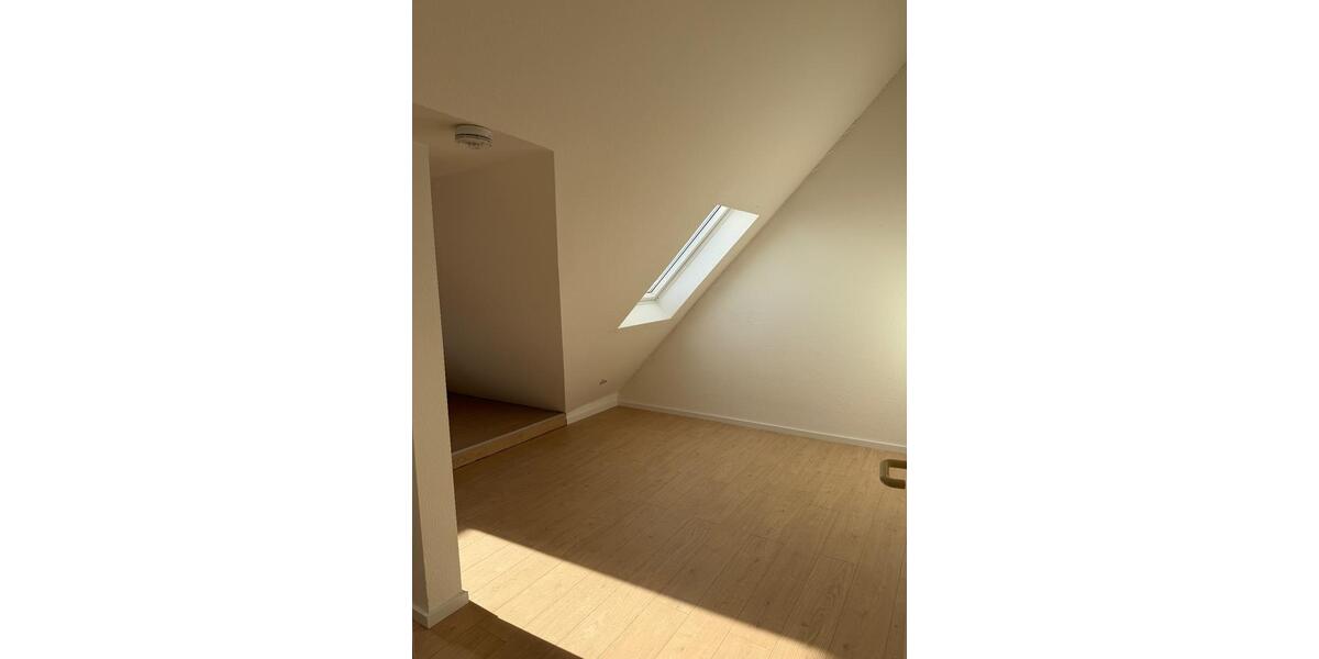 Charmante Maisonette Wohnung in Erbes-Büdesheim 4 zimmer