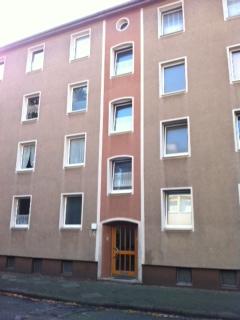 Dürfen wir vorstellen: Ihr neues Zuhause von VIVAWEST...Einkaufsgutschein inklusive. zimmer