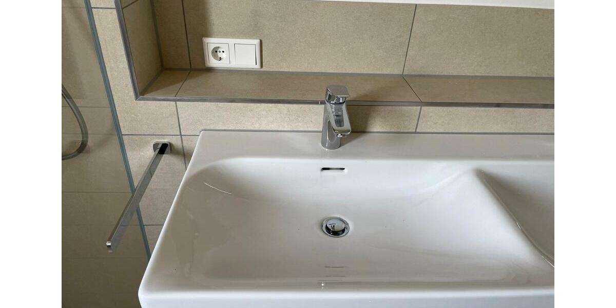 Etagenwohnung Neustadt an der Aisch - 3 Zimmer, 86 m&sup2;, 990&euro; | Angebot:24464252