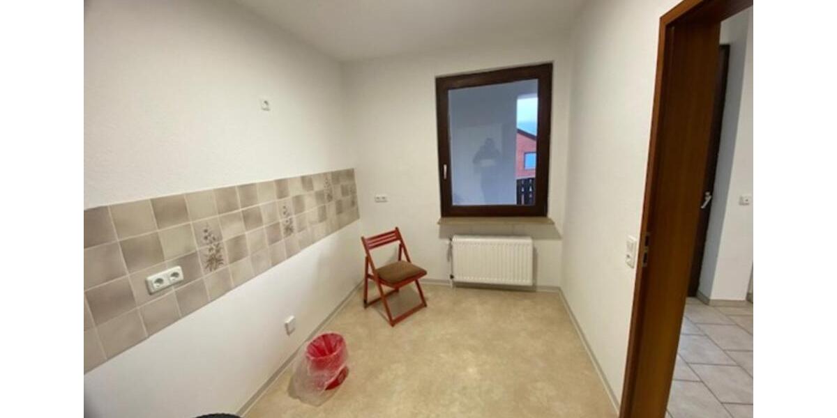 Etagenwohnung Grebenstein - 1 Zimmer, 50 m&sup2;, 500&euro; | Angebot:25724134