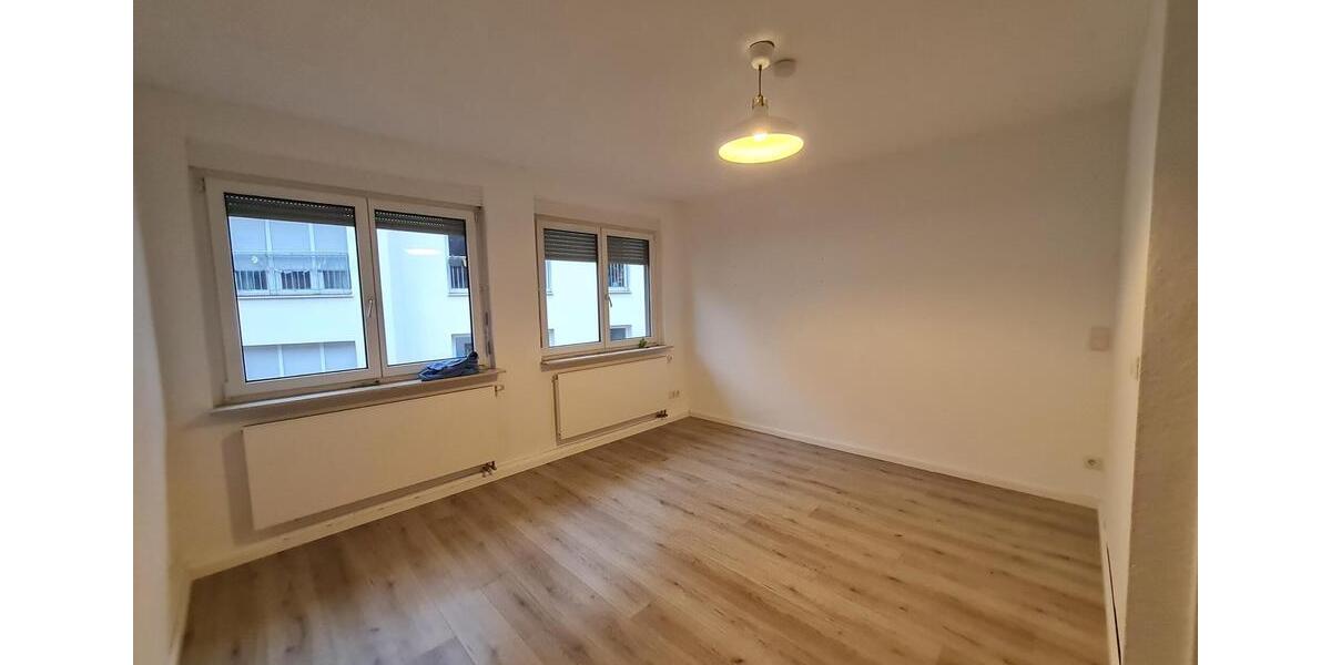 Zimmer in 3-WG - im Herzen von Darmstadt, Marktplatz 3 zimmer