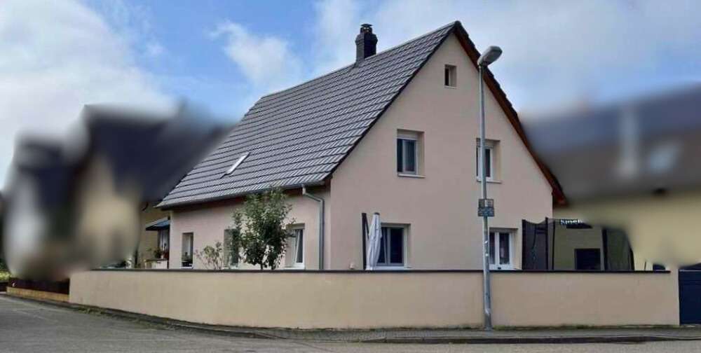 Einfamilienhaus Kehl - 4 Zimmer, 131 m&sup2;, 1.300&euro; | Angebot:25980648