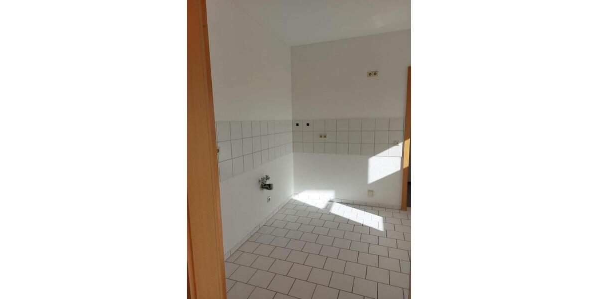 Etagenwohnung Schönebeck (Elbe) - 3 Zimmer, 79 m&sup2;, 550&euro; | Angebot:26262558