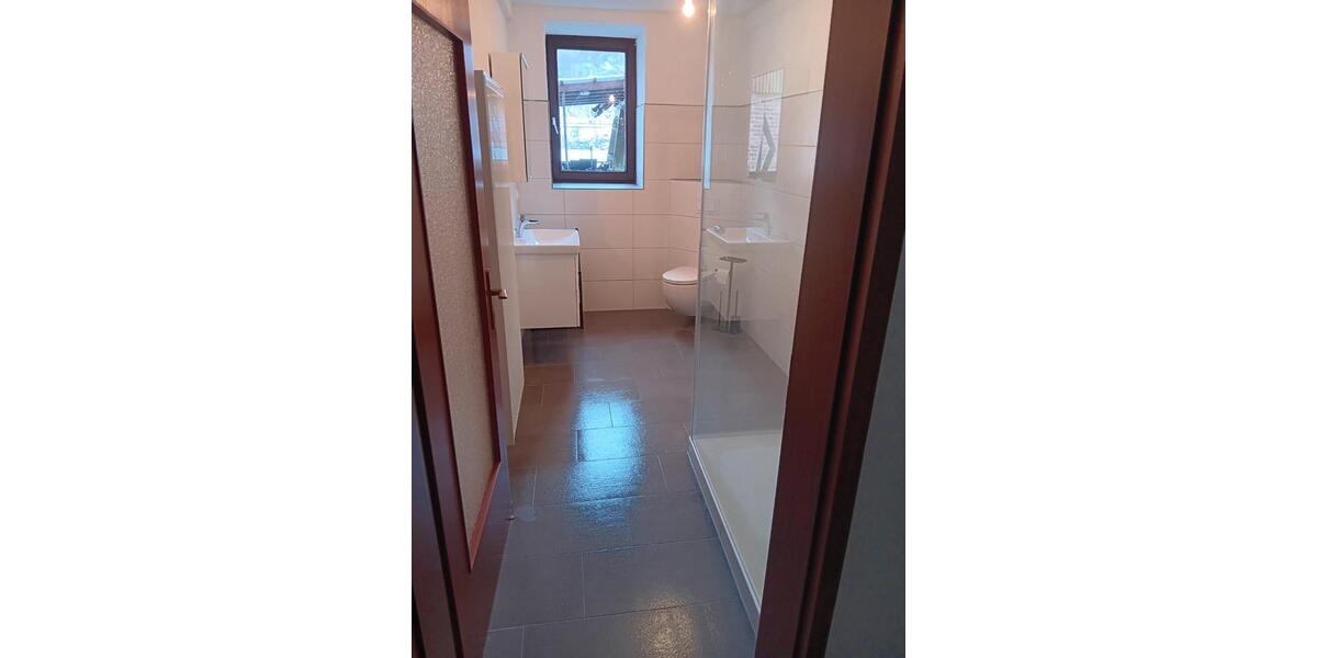 Etagenwohnung Uslar - 4 Zimmer, 110 m&sup2;, 595&euro; | Angebot:24841347