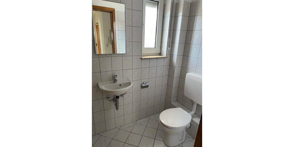 ca. 84 qm toll geschnittene 3-Zimmer Wohnung mit großem Balkon 3 zimmer