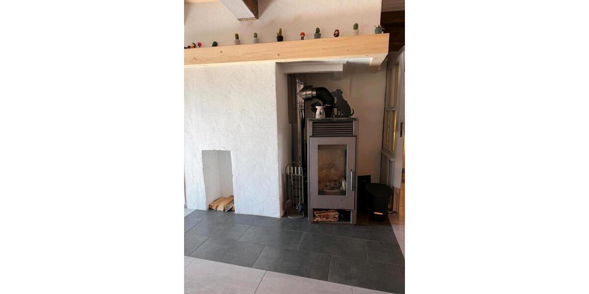 Etagenwohnung Kleinwallstadt - 2.5 Zimmer, 130 m&sup2;, 1.040&euro; | Angebot:25812654