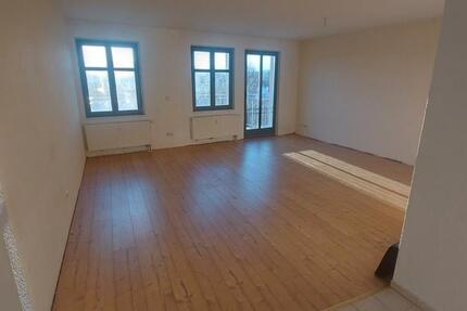 Wohnung Zittau - 4 Zimmer, 128 m&sup2;, 767&euro; | Angebot:25978787