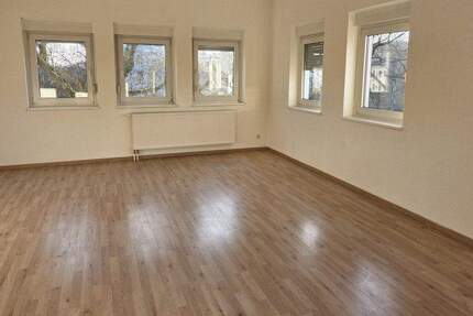 Wohnung Senftenberg - 2 Zimmer, 72 m&sup2;, 460&euro; | Angebot:25781181
