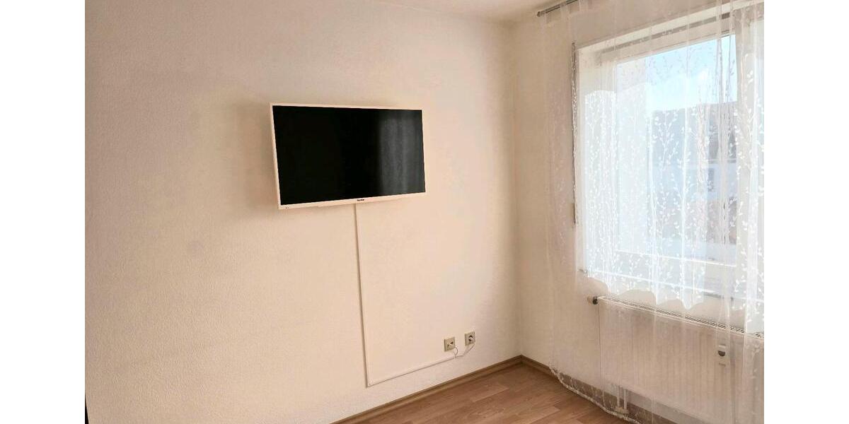 Etagenwohnung Bad Dürkheim - 2 Zimmer, 65 m&sup2;, 890&euro; | Angebot:25451396