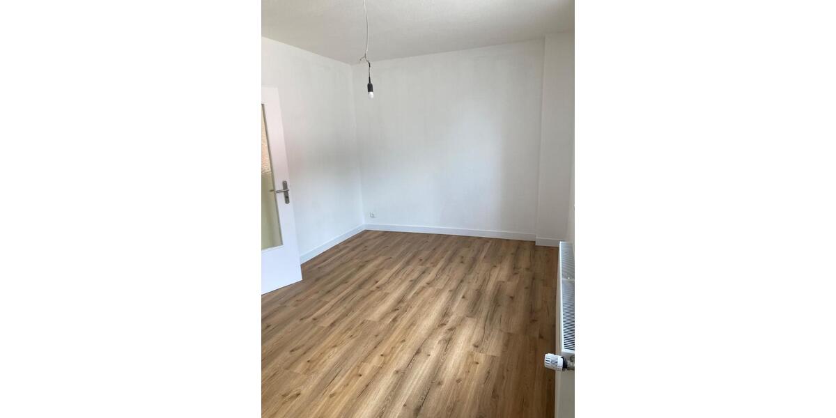 Etagenwohnung Siegen - 3 Zimmer, 60 m&sup2;, 600&euro; | Angebot:26591584