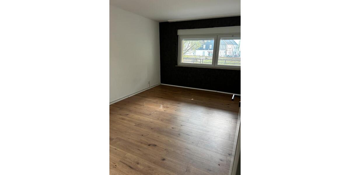 Erdgeschoßwohnung Schwerte - 3 Zimmer, 90 m&sup2;, 900&euro; | Angebot:26254894