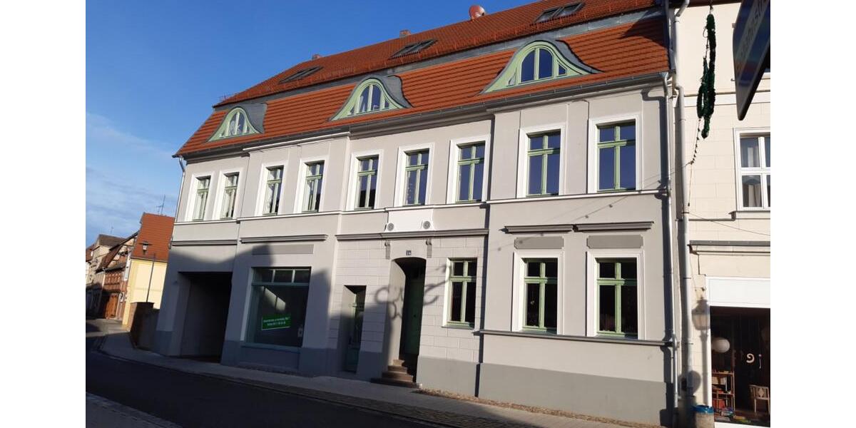 Dachgeschoßwohnung Perleberg - 2.5 Zimmer, 93 m&sup2;, 930&euro; | Angebot:25292710