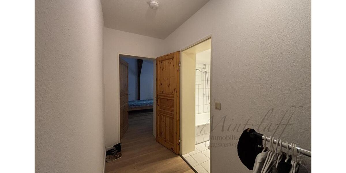 Dachgeschoßwohnung Stendal - 1.5 Zimmer, 53 m&sup2;, 368&euro; | Angebot:26008358