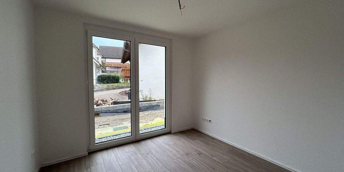 Etagenwohnung Gundelsheim / Höchstberg Gundelsheim - 4 Zimmer, 80 m&sup2;, 960&euro; | Angebot:24875783