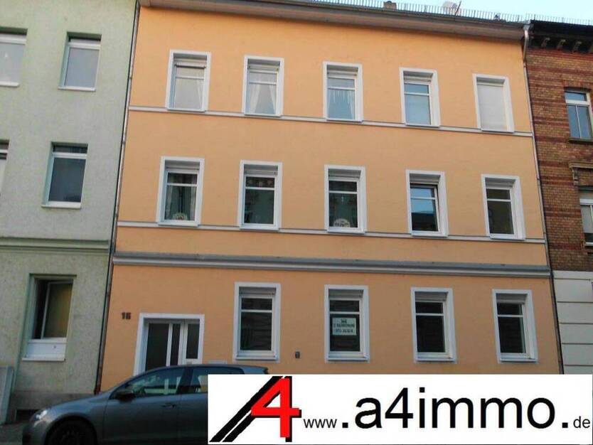 Helle 4-Zi-Whg. im 1.OG mit großem Balkon,