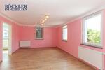 Einfamilienhaus Engelsbrand - 4 Zimmer, 120 m&sup2;, 1.450&euro; | Angebot:26176893