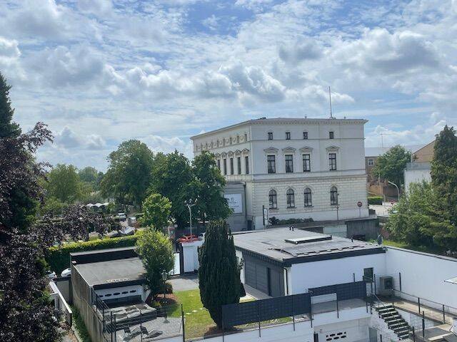 Etagenwohnung Mönchengladbach / Gladbach Stadtmitte - 3 Zimmer, 99 m&sup2;, 890&euro; | Angebot:26740275