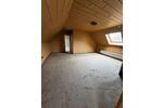 6-Zimmer-Wohnung mit Dachboden-zentral gelegen und viel Potenzial zimmer