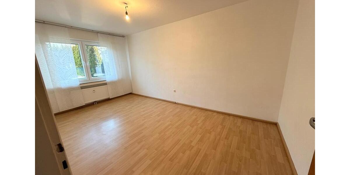 Erdgeschoßwohnung Gladbeck Brauck - 3 Zimmer, 75 m&sup2;, 600&euro; | Angebot:24374136