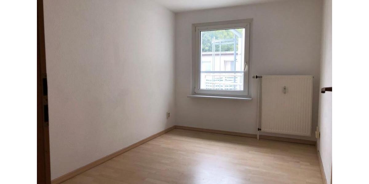 Dachgeschoßwohnung Magdeburg Lemsdorf - 3 Zimmer, 71 m&sup2;, 330&euro; | Angebot:25570827