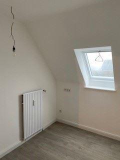 Etagenwohnung Quickborn - 4 Zimmer, 100 m&sup2;, 1.275&euro; | Angebot:24223537