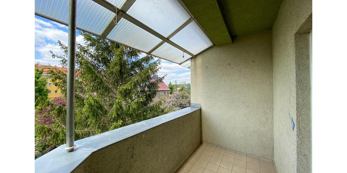 Etagenwohnung Naumburg (Saale) - 4 Zimmer, 82 m&sup2;, 533&euro; | Angebot:17822265