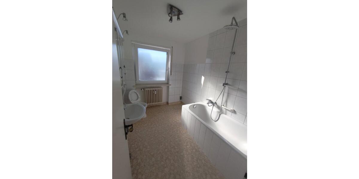 Etagenwohnung Kaufbeuren - 3 Zimmer, 102 m&sup2;, 1.125&euro; | Angebot:26442889