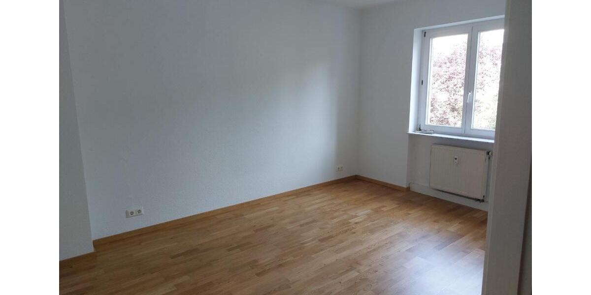 3-Zimmer-Wohnung im 1.OG in Erfurt-Krämpfervorstadt 3 zimmer