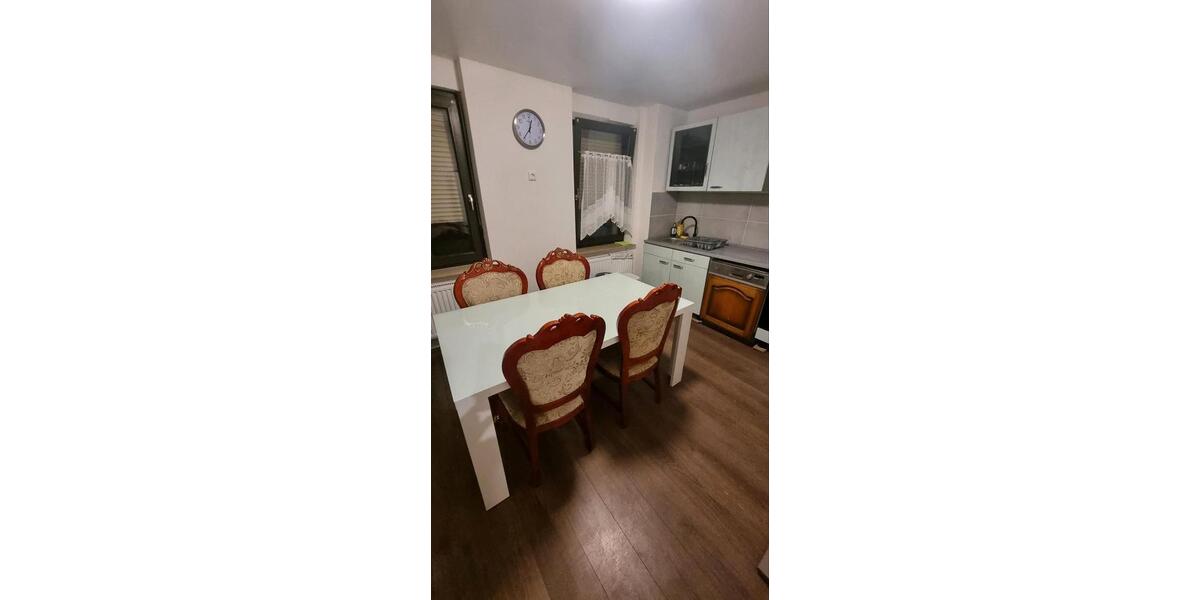 Wohnen auf Zeit Wesseling - 5 Zimmer, 160 m&sup2;, 18&euro; | Angebot:20826339