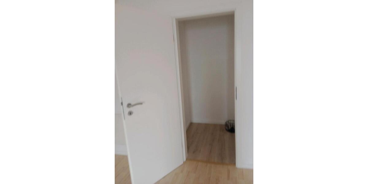 Dachgeschoßwohnung Augsburg - 2 Zimmer, 78 m&sup2;, 690&euro; | Angebot:24343727