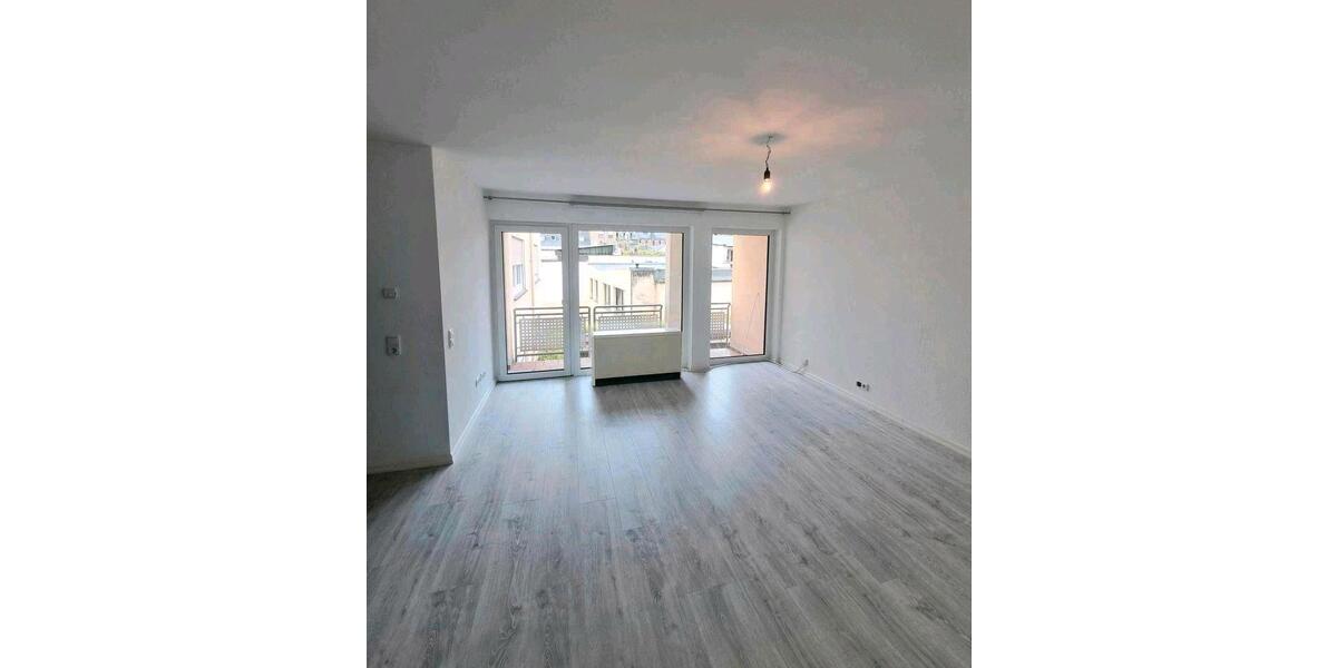 Etagenwohnung Trier Kürenz - 2 Zimmer, 62 m&sup2;, 890&euro; | Angebot:26614415